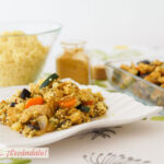 Cous cous o cuscús con verduras y pollo