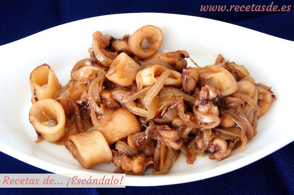 Receta de calamares encebollados