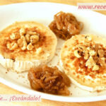 Queso de cabra con cebolla caramelizada