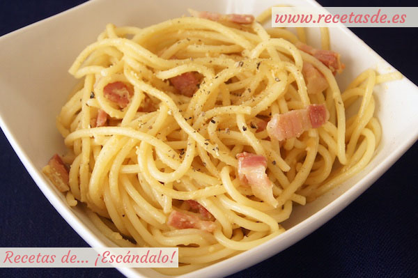 Receta tradicional de espaguetis a la carbonara