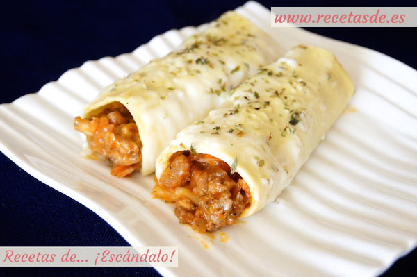 Receta de canelones de carne picada y pasta fresca con bechamel