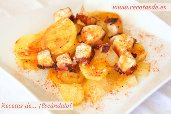 Receta de pulpo al horno con patatas al estilo murciano