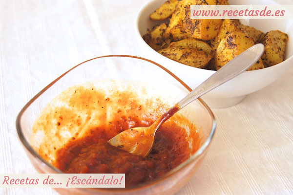 Salsa barbacoa para acompañar patatas salteadas
