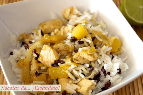 Ensalada de arroz y pollo al lemongrass con mango