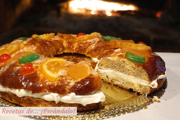 Roscon de reyes relleno de nata