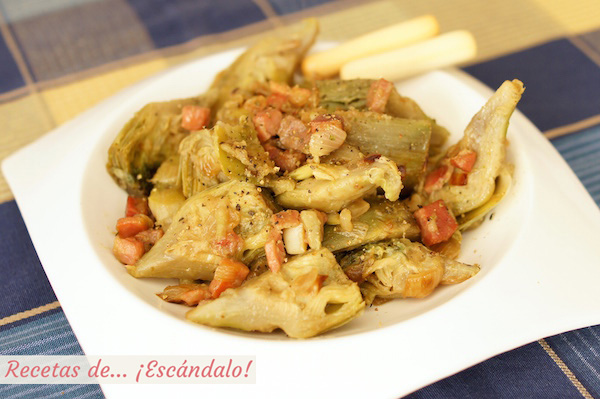 Receta de alcachofas con jamon y cebolla