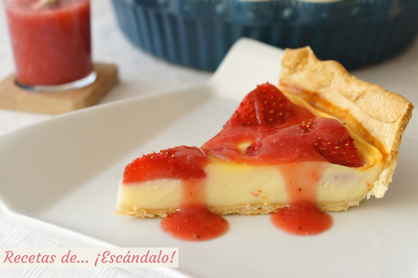 Receta de tarta de fresa con coulis de fresa
