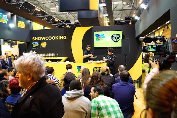 Showcooking en el salon de gourmets
