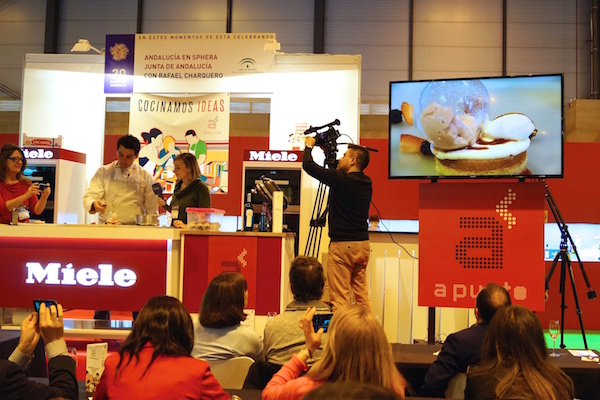 Showcooking en salon de gourmets
