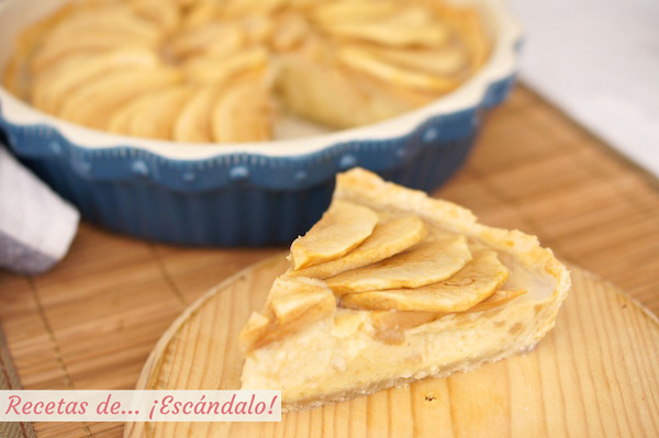 Tarta de manzana casera con crema pastelera y masa quebrada