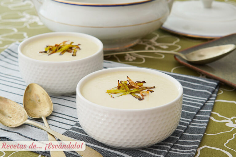 Receta de vichyssoise tradicional, una crema fría deliciosa