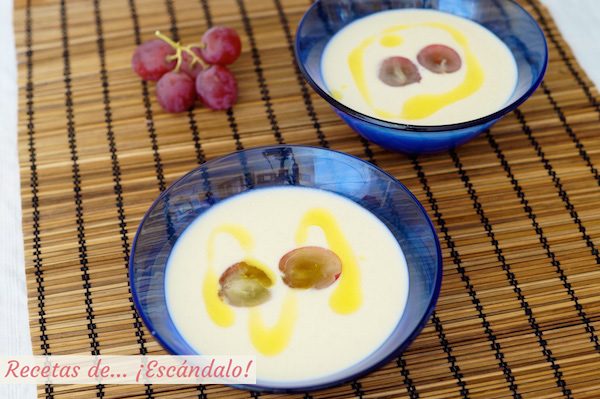 Receta de ajoblanco malagueno tradicional