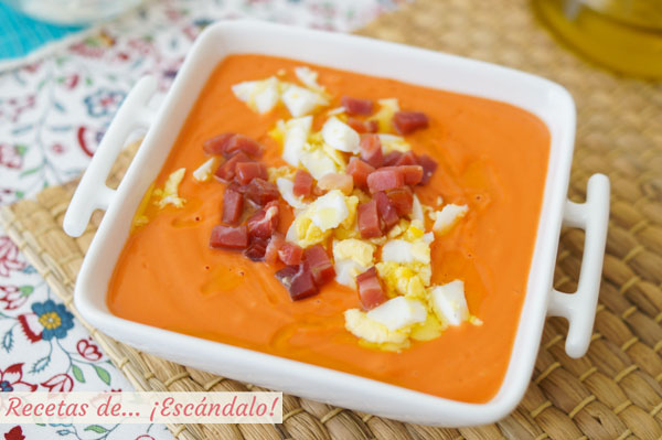 Receta tradicional andaluza del salmorejo cordobes