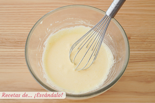 Yemas de huevo con maicena y azucar crema pastelera
