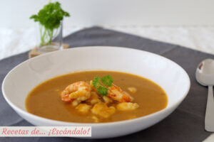 Sopa de pescado para tu cena de Navidad