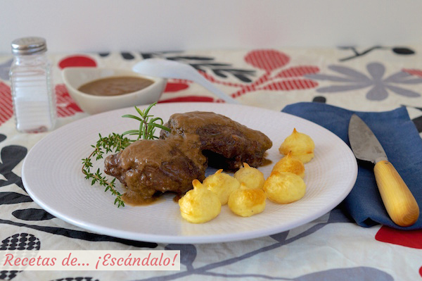 Receta de carrilladas o carrilleras de cerdo al vino tinto