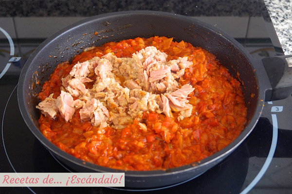 Sofrito empanda de atun