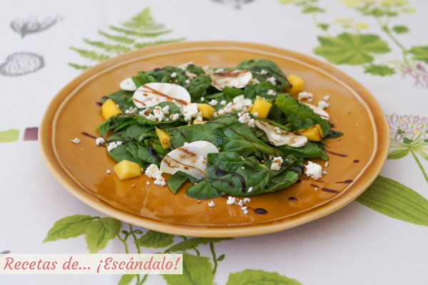 Receta de ensalada de espinacas frescas con champinones y mango