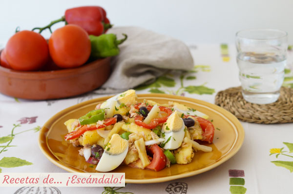 Receta de ensalada campera de patatas tradicional
