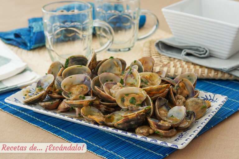 Almejas a la marinera. Receta gallega de la abuela