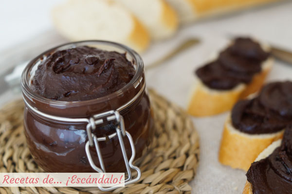 Crema de cacao y avellanas casera