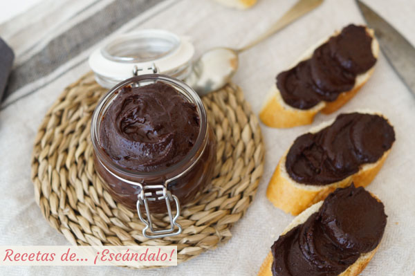 Receta de crema de cacao y avellanas o nutella