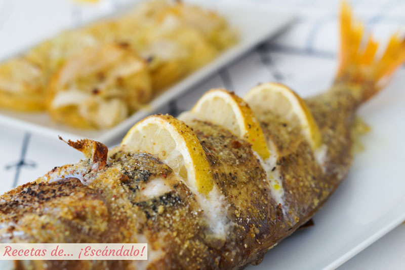 Besugo al horno con patatas al vino y limon