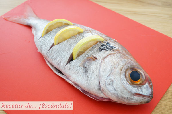 Besugo al horno