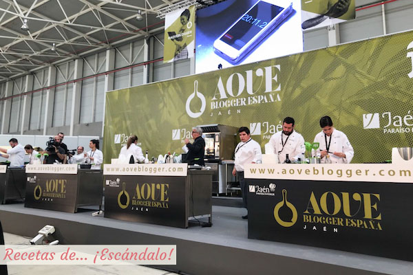 Cocinando en AOVE Blogger 2017 en Jaen