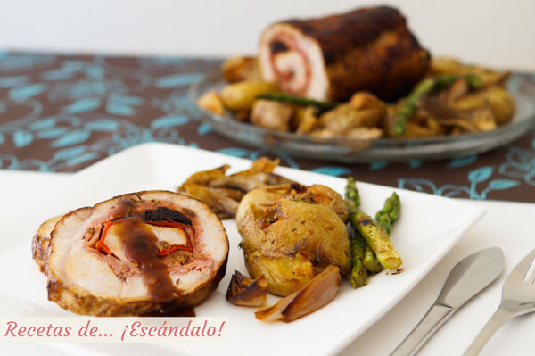 Como hacer lomo de cerdo relleno al horno con patatas, cebollitas, setas y esparragos