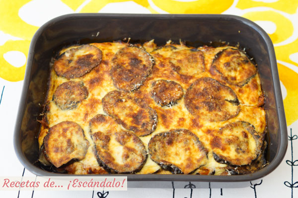 Pastel de berenjenas gratinado