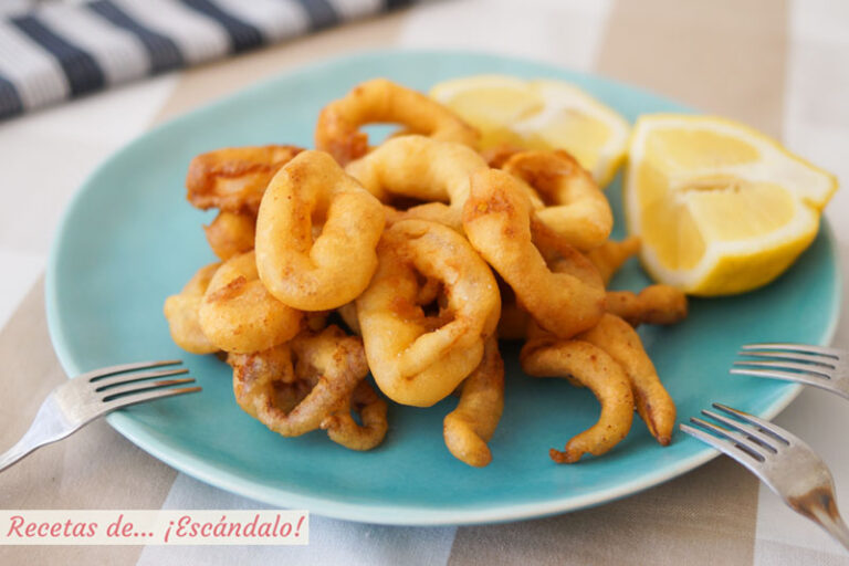 Calamares a la romana o calamares rebozados. Receta de aperitivo
