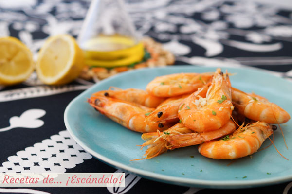 Receta facil y rapida de langostinos al horno con ajo y limon