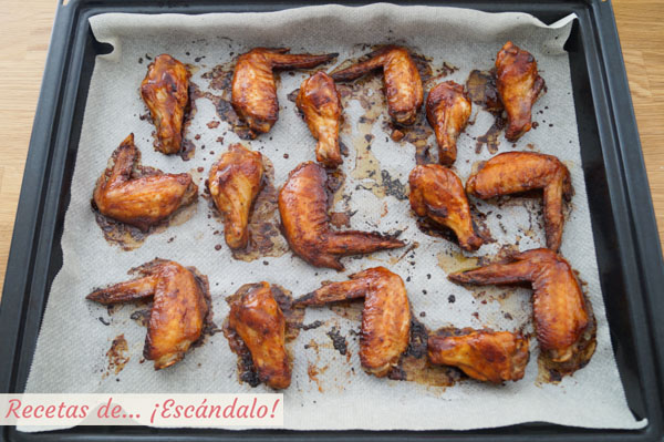 Alitas de pollo al horno con miel y salsa de soja