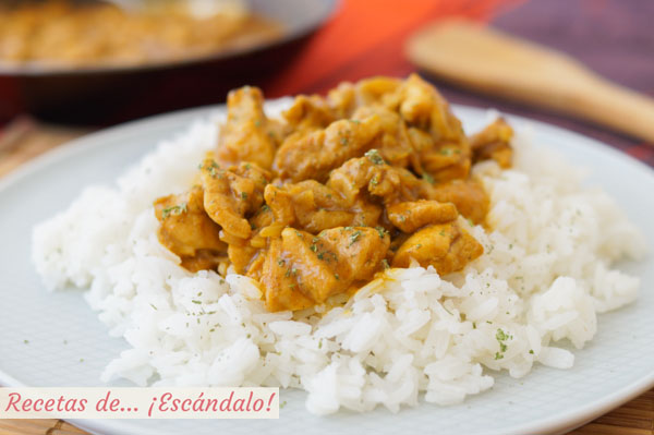 Receta facil y rica de pollo al curry con arroz y leche de coco