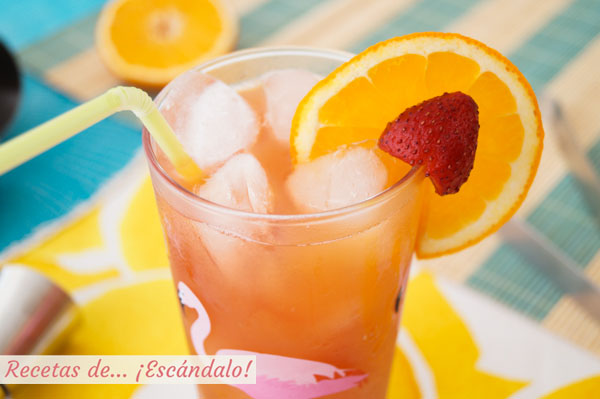 Aprende a preparar el coctel sex on the beach en casa