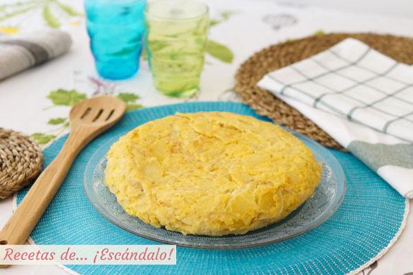 Como hacer la mejor tortilla de patatas. Receta con o sin cebolla