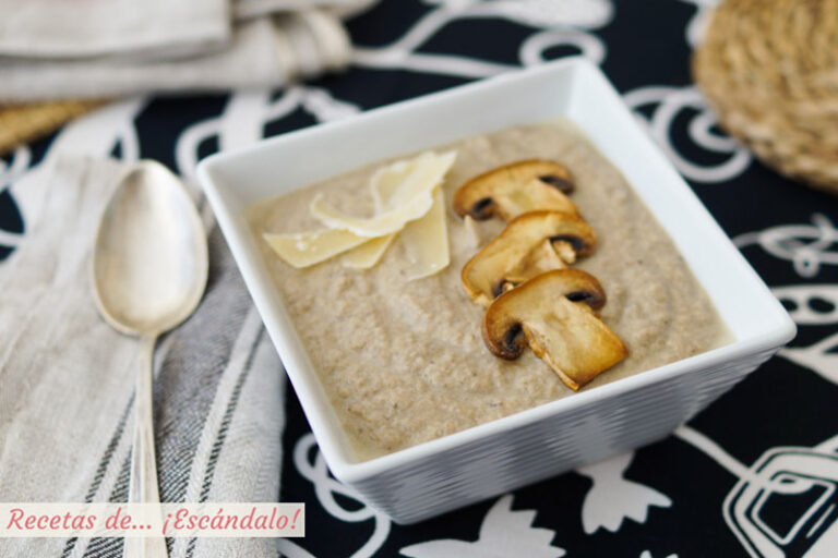 Crema de champiñones con (o sin) nata. Receta fácil y saludable