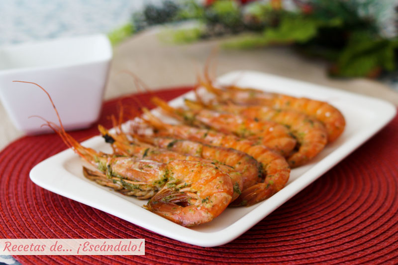 Gambas al horno jugosas con majado de ajo y perejil. Receta facil y rapida