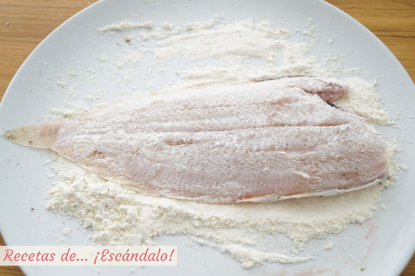 Lenguado enharinado