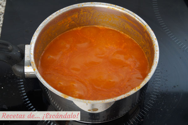 Receta de salsa americana, muy facil e ideal para pescados y mariscos