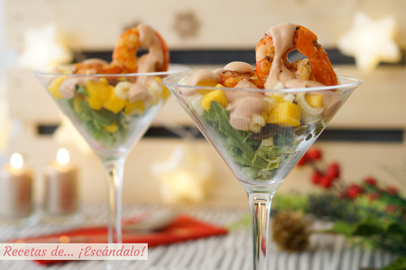 Coctel de gambas a la plancha con salsa picante y mango