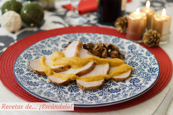 Receta de lomo de cerdo al horno con salsa de manzana, canela y verduras