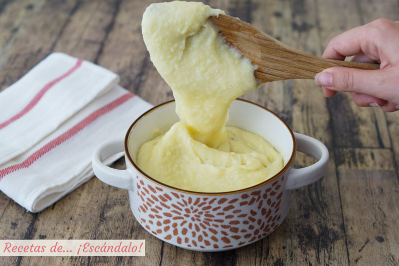 Aligot, el pure de patatas con queso frances, una guarnicion deliciosa