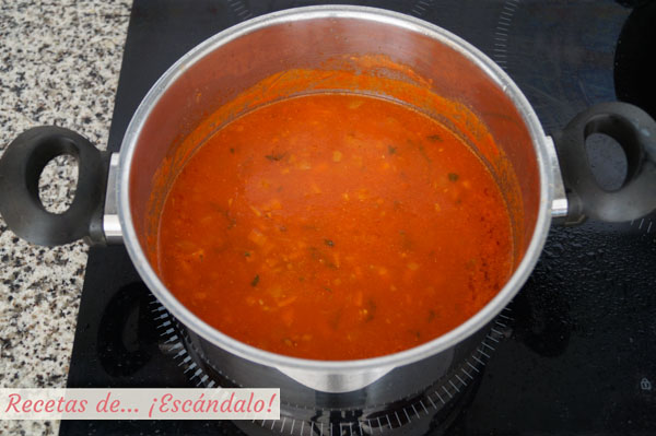 Como hacer sopa de tomate casera