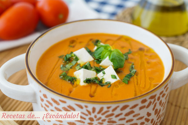 Receta de sopa de tomate, caliente o fria y muy facil