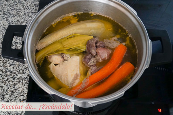 Sopa de picadillo tradicional