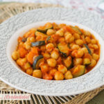Potaje de garbanzos con verduras