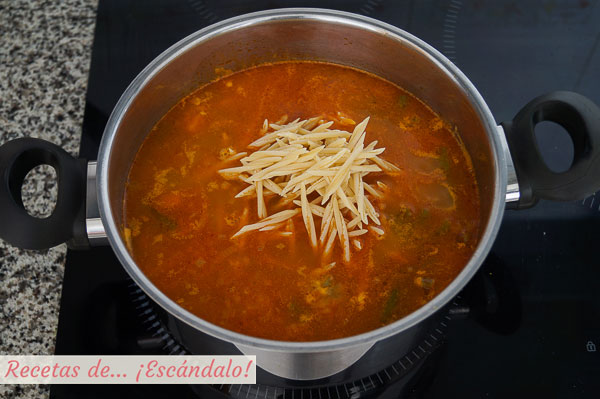 Sopa minestrone con pasta