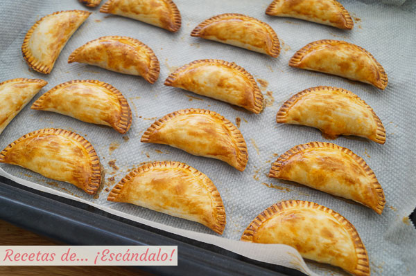 Como hacer empanadillas al horno de atun y sofrito, muy faciles y ricas